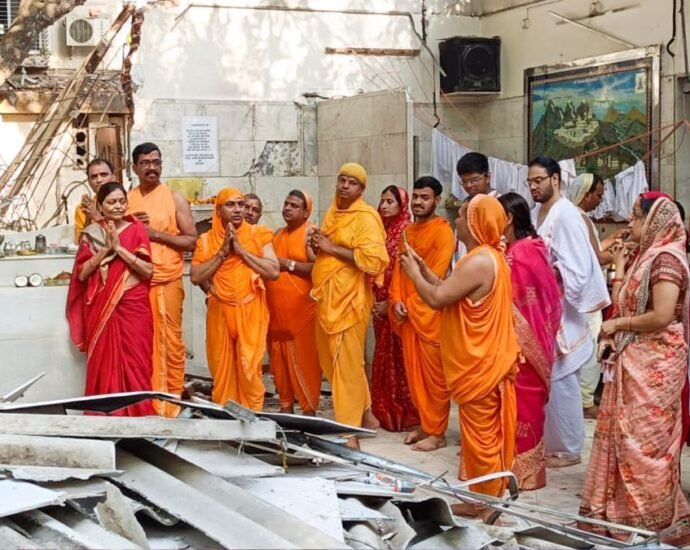 jain-temple:-मुंबई-में-जैन-मंदिर-पर-चलेगा-बुलडोज़र!-भड़का-जैन-समाज,-आज-निकलेगा-मौन-मार्च