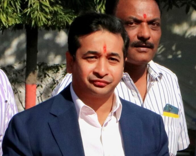 water-metro:-महाराष्ट्र-सरकार-का-ऐलान,-मुंबई-में-शुरू-होगी-‘जल-मेट्रो’-सेवा,-क्या-बोले-मंत्री-नितेश-राणे?